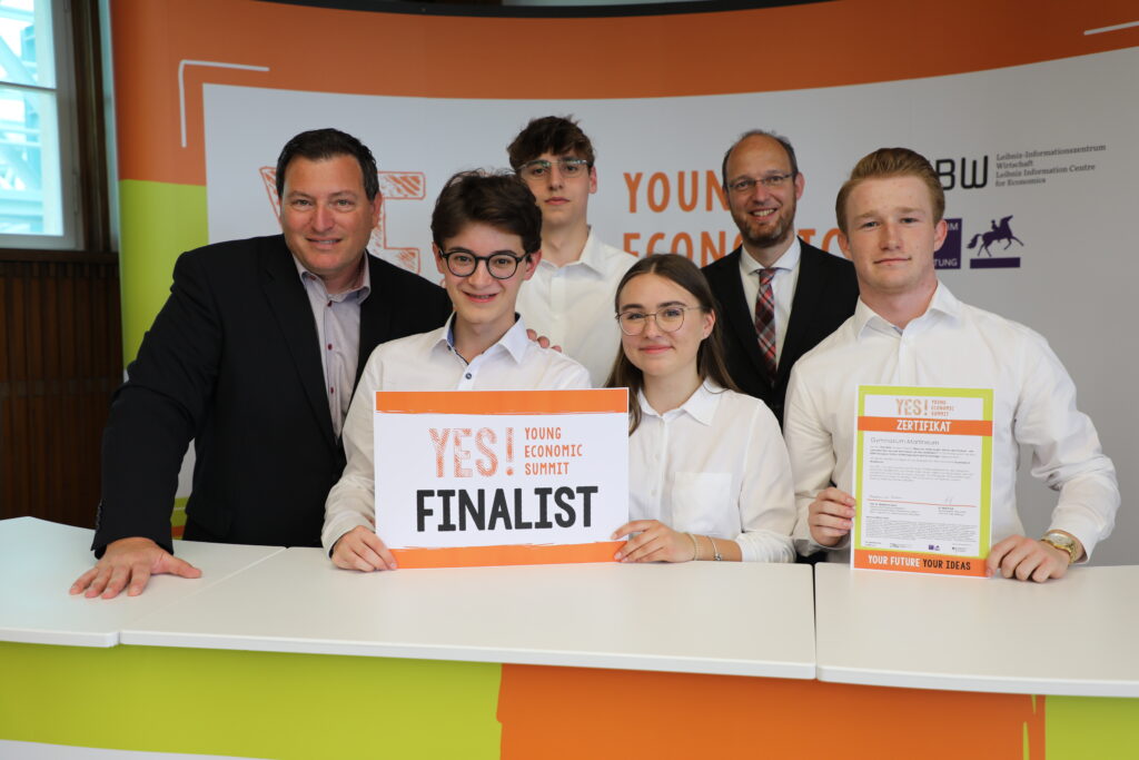 2022 Young Economic Summit (YES!) Regional Final East held in Berlin